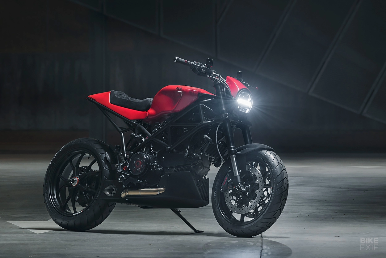 Ducati multistrada độ lại theo phong cách cafe racer