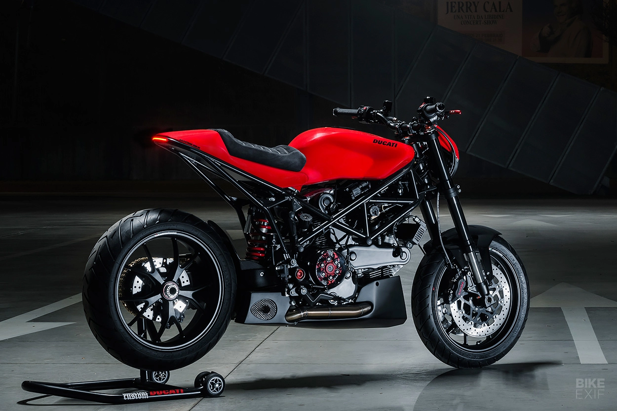 Ducati multistrada độ lại theo phong cách cafe racer