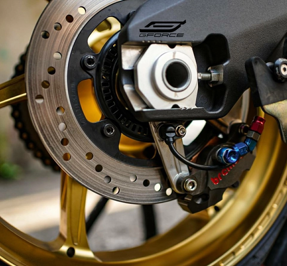 Ducati panigale 899 độ đặc trưng với phong cách tím khoai môn
