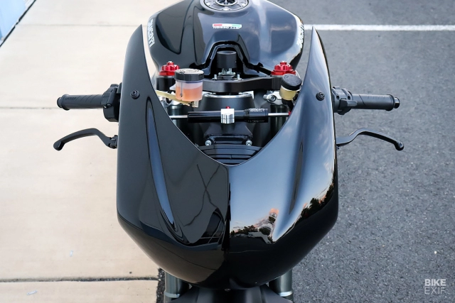 Ducati panigale lột xác phong cách cafe racer từ jett design
