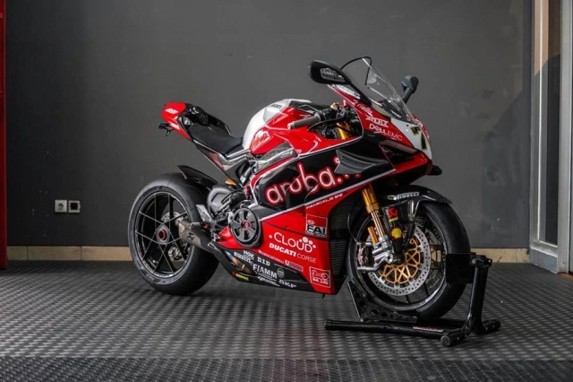 Ducati panigale v4 r đẳng cấp với bộ mâm rotobox đình đám