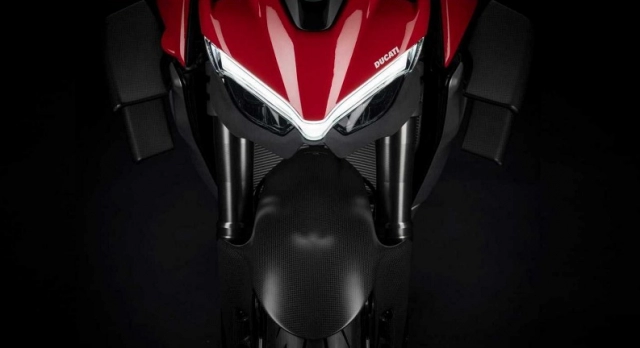 Ducati streetfighter v4 bổ sung sức mạnh với gói racekit