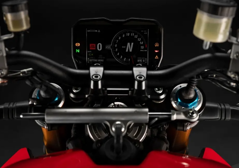 Ducati streetfighter v4 chính thức ra mắt với cảm hứng từ nụ cười của kẻ phản diện joker