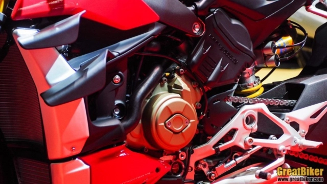 Ducati streetfighter v4 ra mắt với giá hơn 600 triệu vnd tại motor expo 2019