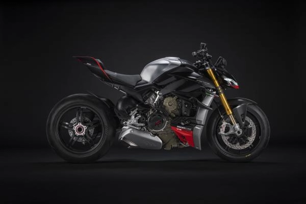 Ducati streetfighter v4 sp2 dẫn đầu đội hình streetfighter v4 trong năm mới