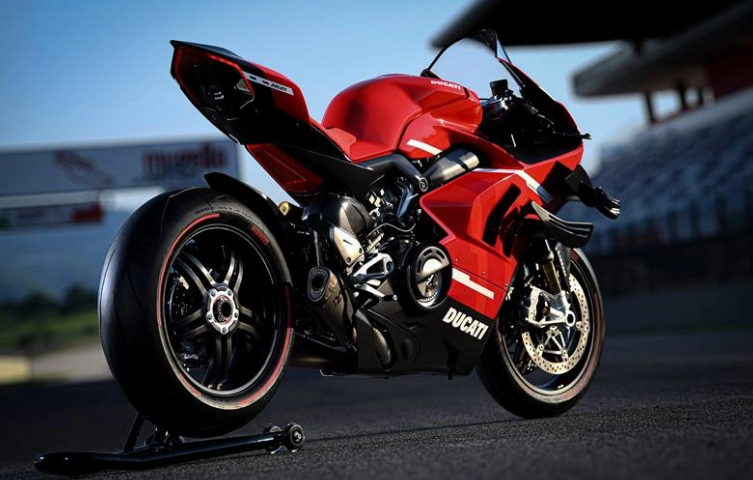 Ducati superleggera v4 được tiết lộ tất tần tật về thông số kỹ thuật