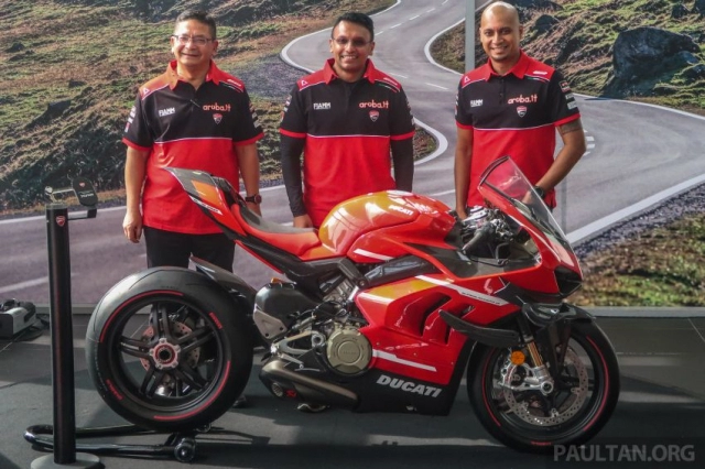 Ducati superleggera v4 duy nhất tại đông nam á với giá từ 5 tỷ đồng