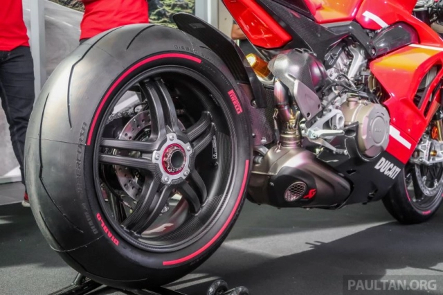 Ducati superleggera v4 duy nhất tại đông nam á với giá từ 5 tỷ đồng