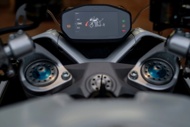 Ducati supersport 950 2021 mới trình làng điểm khác biệt giữa phiên bản tiêu chuẩn và s là gì