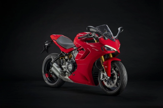 Ducati supersport 950 2021 mới trình làng điểm khác biệt giữa phiên bản tiêu chuẩn và s là gì