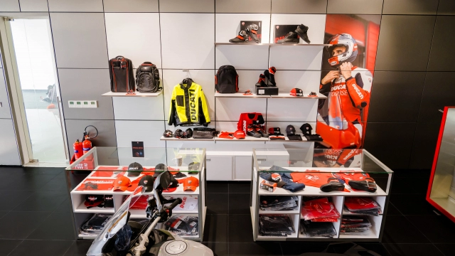 Ducati việt nam khai trương showroom mới tại hà nội