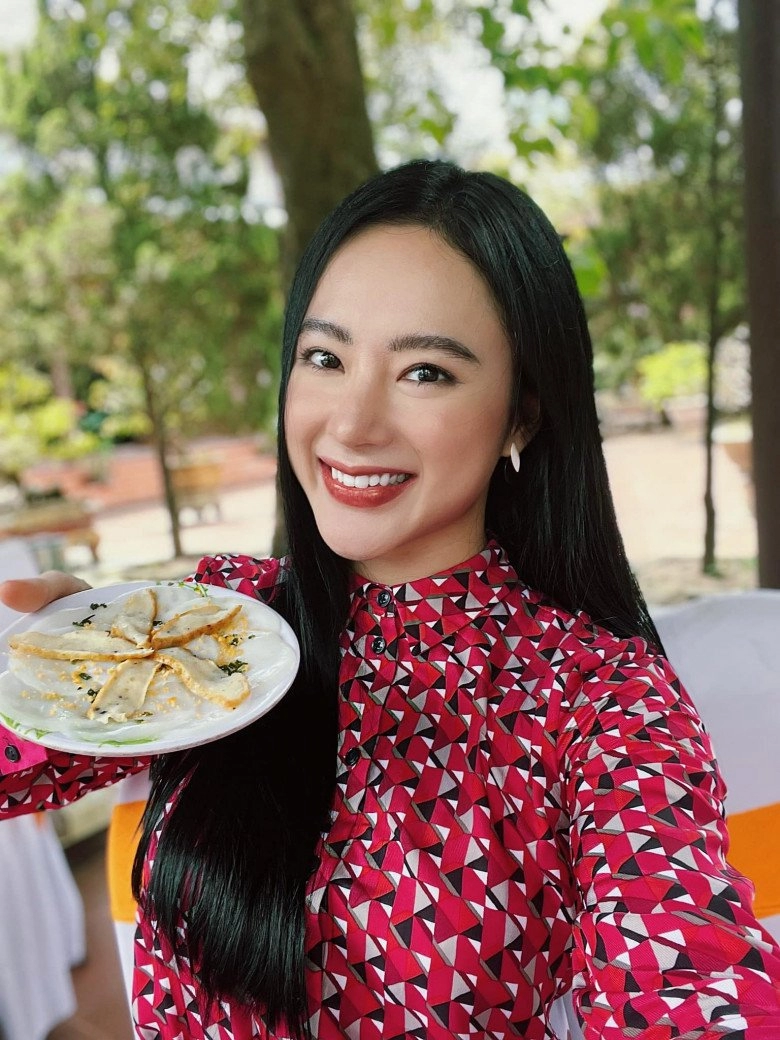 Dụi mắt không nhận ra angela phương trinh chọn đồ đi bơi hết rồi thời nữ hoàng thảm đỏ