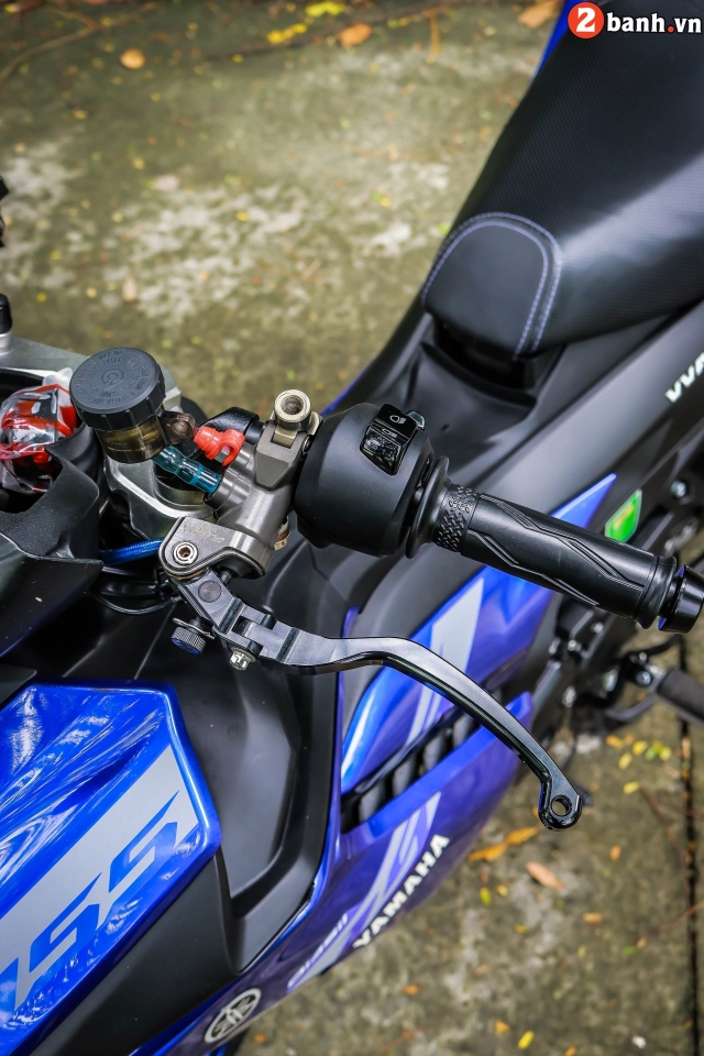 Ex 155 hóa thân thành yamaha x1r làm cho người xem mê mệt