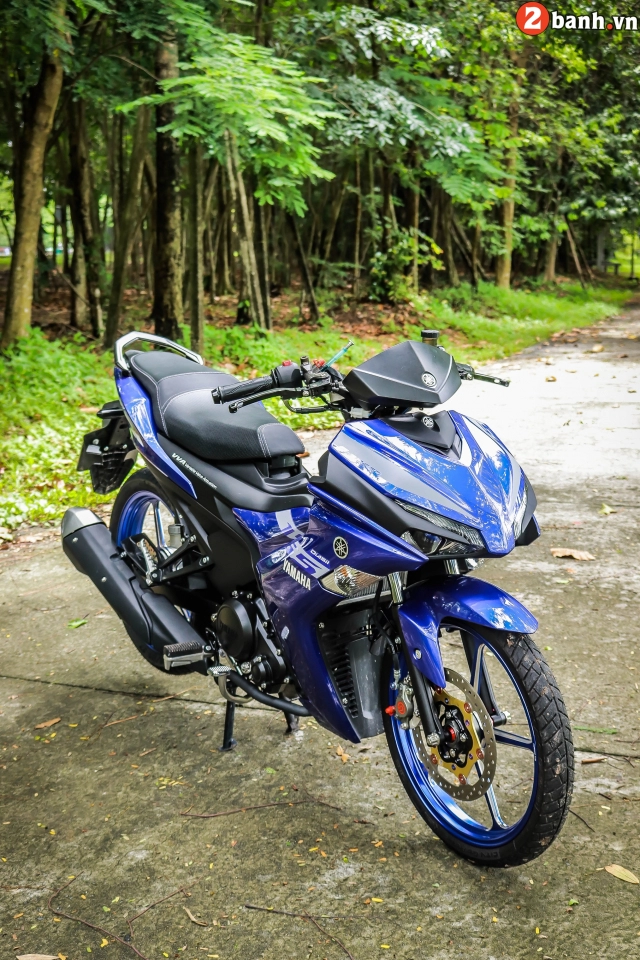 Ex 155 hóa thân thành yamaha x1r làm cho người xem mê mệt