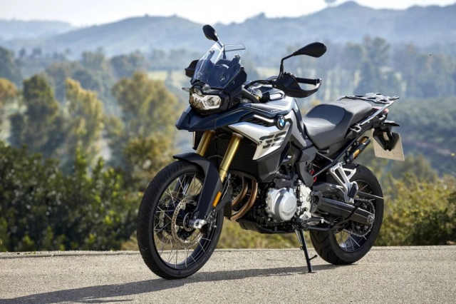 F850gs 2019 bất ngờ được sử dụng là chiếc xe đua chính trong bmw gs trophy 2020