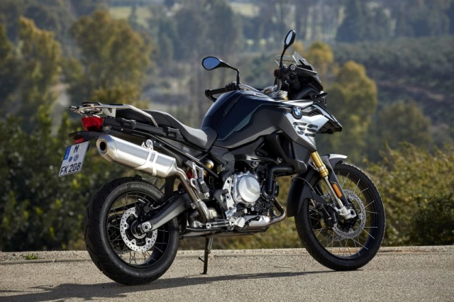 F850gs 2019 bất ngờ được sử dụng là chiếc xe đua chính trong bmw gs trophy 2020