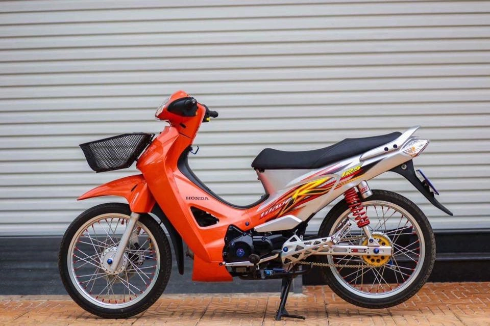 Future 2 độ phong cách wave 125 leng keng xà beng của biker sóc trăng