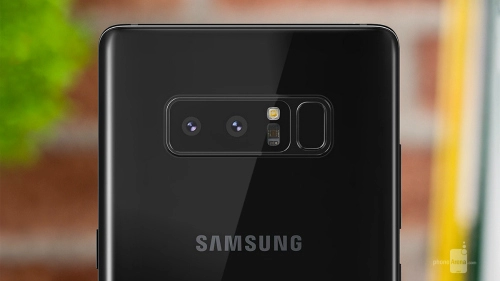 Galaxy note 8 chưa ra mắt đã đọ kích cỡ với smartphone cỡ lớn