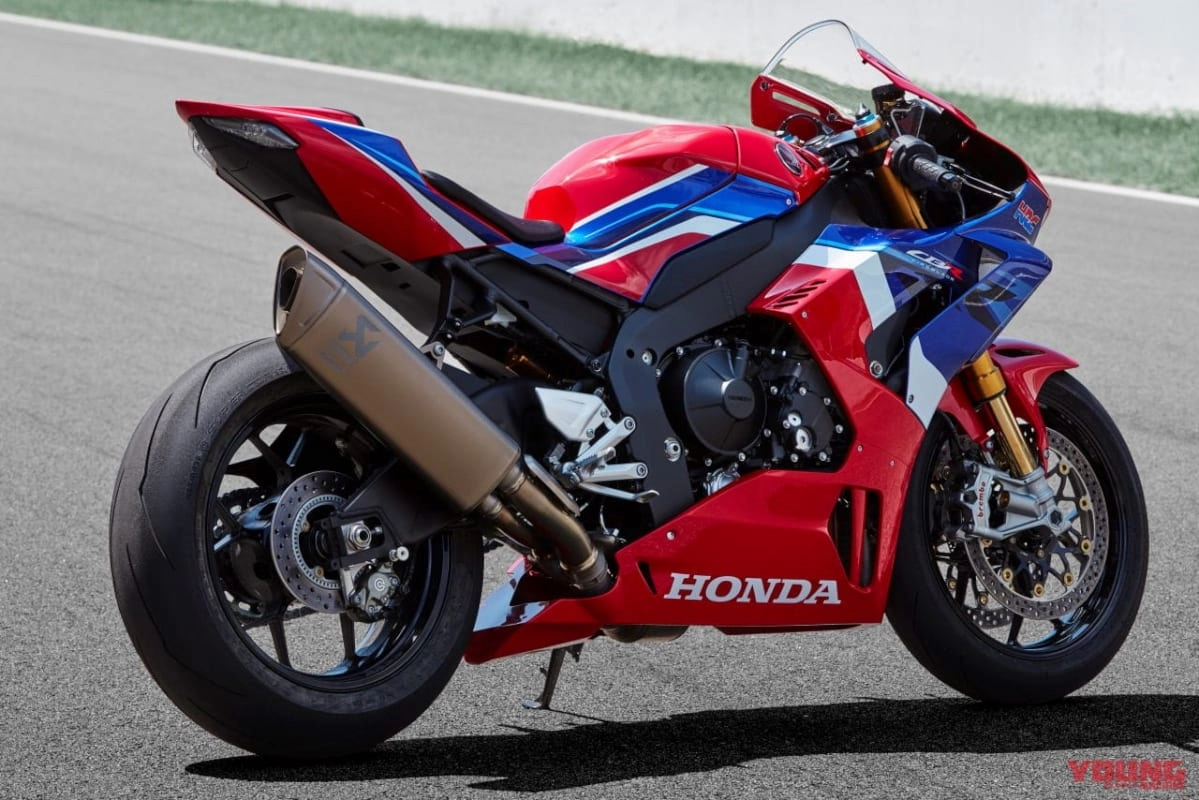 Giải mã bí ẩn của ống xả honda cbr1000rr-r