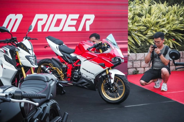 Gpx racing trình làng 6 mẫu xe tại motorcycle show 2018 hồng kông