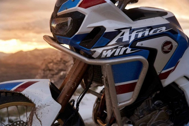 Honda africa twin 2019 được cập nhật thêm màu mới với giá từ 426 triệu vnd