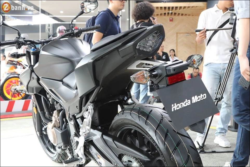 Honda cb500f 2018 giá 172 triệu ra mắt tại showroom honda việt nam