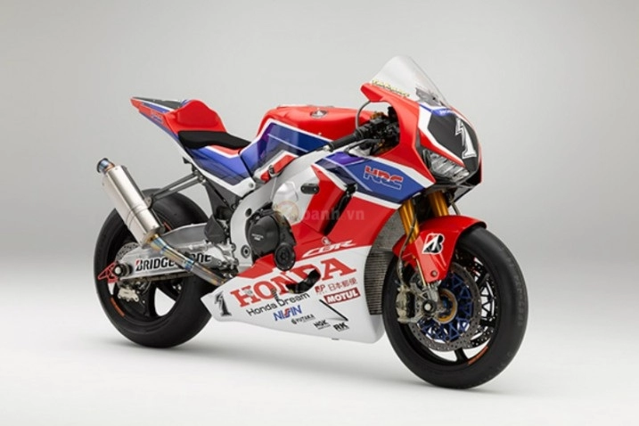 Honda cbr1000rr hrc 2018 của đội đua hrc suzuka 8h chính thức ra mắt