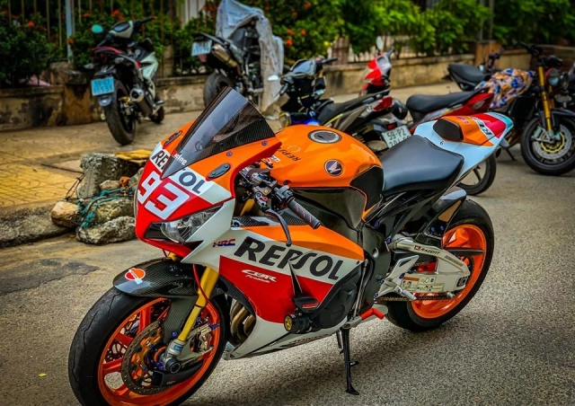 Honda cbr1000rr sp repsol độ mạnh mẽ trên đất việt