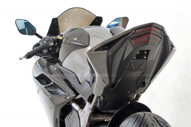 Honda cbr250rr độ độc nhất vô nhị với dàn chân gắp đơn special