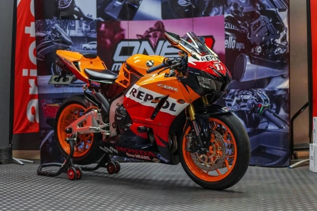 Honda cbr600rr - huyền thoại super sport vang bóng 1 thời