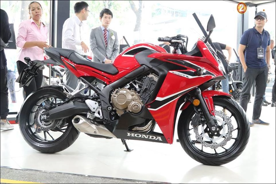 Honda cbr650f 2018 giá 2339 triệu vnd ra mắt tại showroom honda motor việt nam