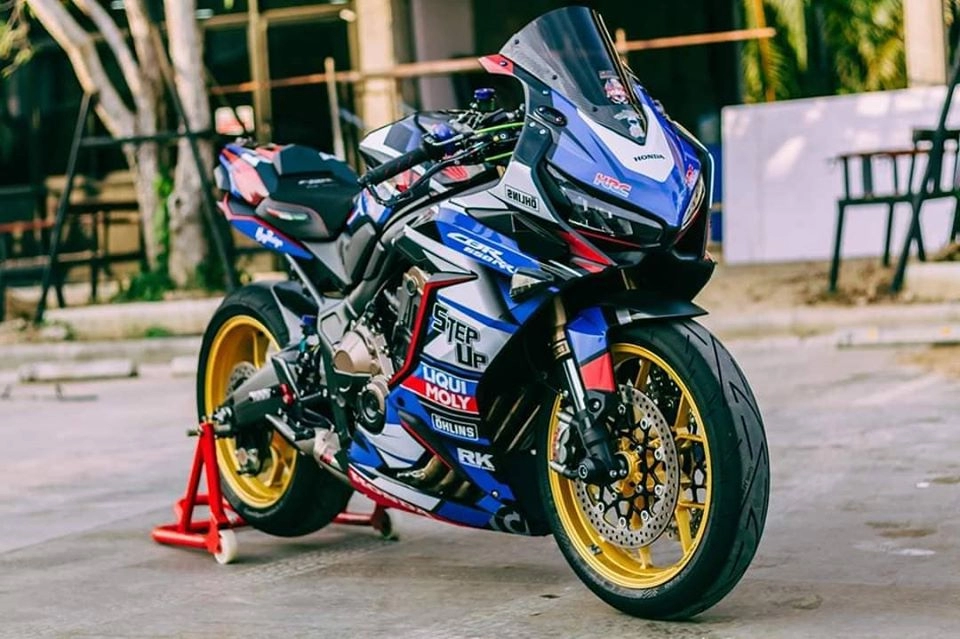 Honda cbr650r độ viên mãn với ngoại hình tem đấu