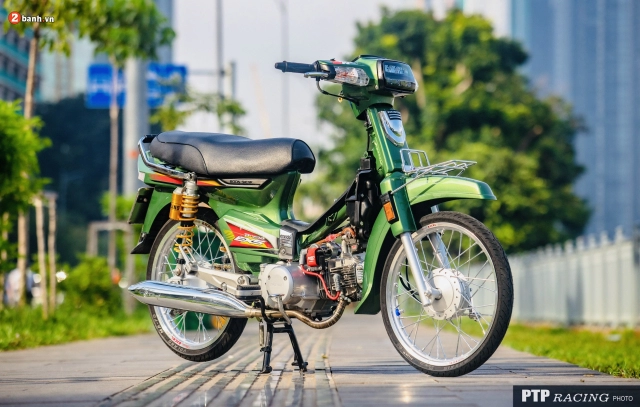 Honda dream độ thụt két của nữ tay chơi sài gòn hơn 80 triệu đồng