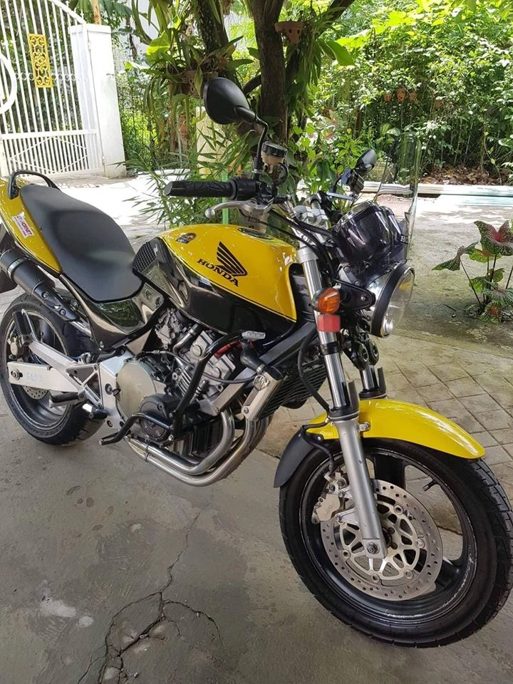 Honda hornet 250 4 may ban or giao lưu