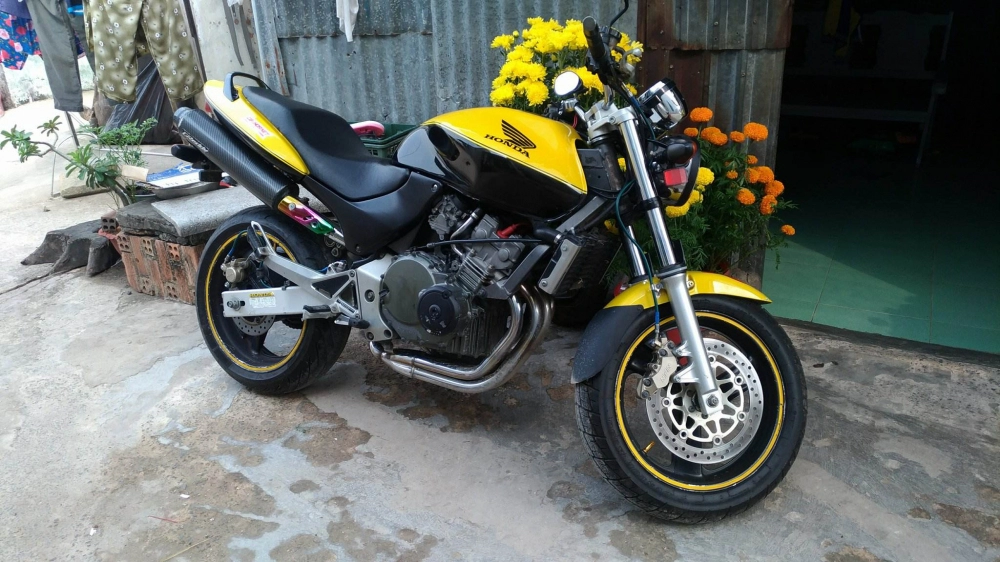 Honda hornet 250 4 may ban or giao lưu