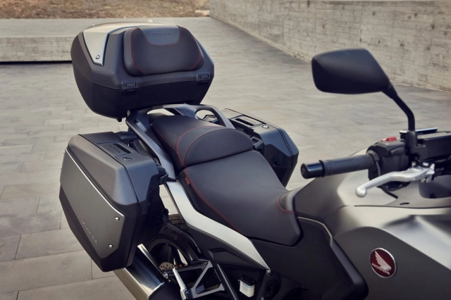 Honda nt1100 2022 chính thức ra mắt