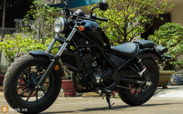 Honda rebel 300 và rebel 500 sẽ được cập nhật đèn pha led cho năm 2020