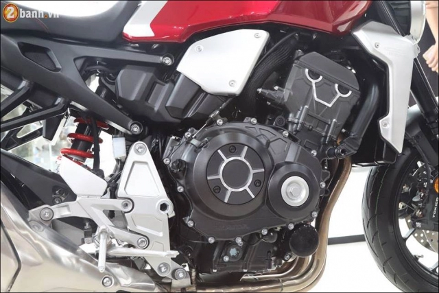 Honda sắp ra mắt cbr1000rr fireblade và cb1000r 2019 mới tại việt nam vào 261