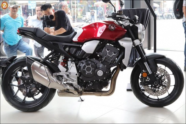 Honda sắp ra mắt cbr1000rr fireblade và cb1000r 2019 mới tại việt nam vào 261