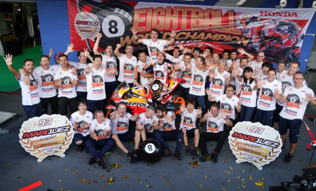 Honda vn đồng hành cùng repsol honda team chinh phục danh hiệu triple crown motogp 2019