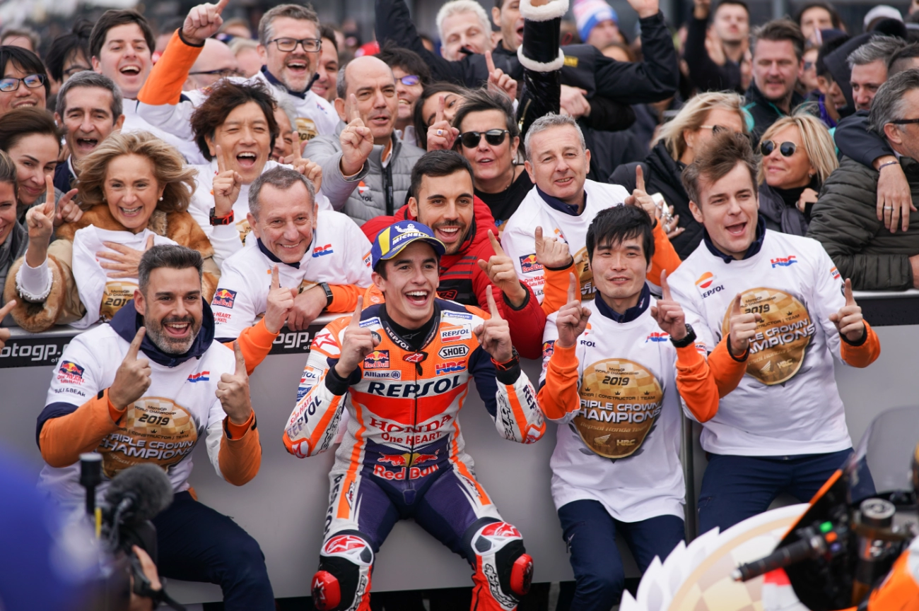 Honda vn đồng hành cùng repsol honda team chinh phục danh hiệu triple crown motogp 2019