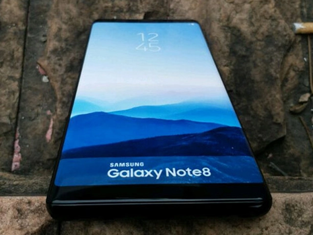 Hot lộ giá siêu phẩm galaxy note8 trước giờ g