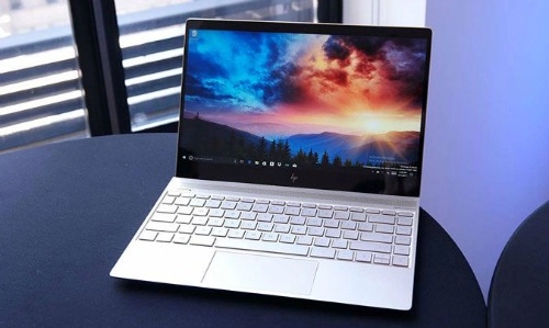 Hp ra mắt 4 mẫu laptop mới với màn hình siêu chất