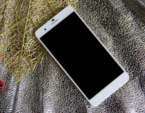 Huawei tung smartphone dùng camera kép 8 chấm