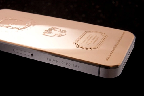 Iphone 5s in hình tổng thống putin giá 93 triệu đồng