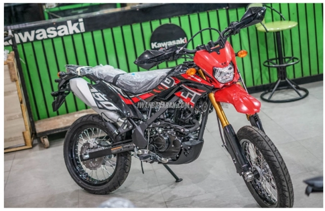 Kawasaki d-tracker 150se ra mắt với giá 59 triệu được ngàn người mơ ước