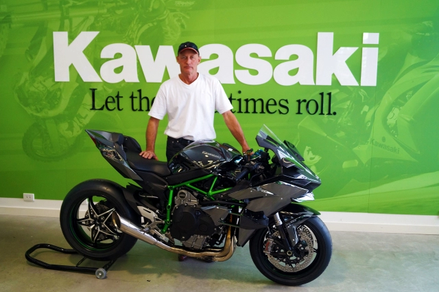 Kawasaki ninja h2r 2019 có giá khởi điểm từ 13 tỷ đồng tại châu âu