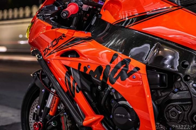 Kawasaki ninja zx-10rr độ lôi cuốn trong diện mạo cam đen