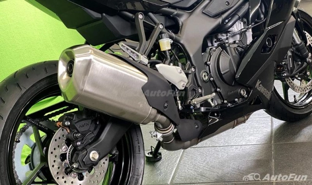 Kawasaki ninja zx-25r 2023 trình làng - nâng cấp màn hình màu kết nối thông minh