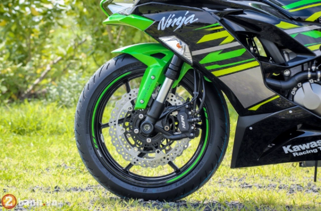 Kawasaki ninja zx-6r 2020 tiếp tục lộ diện phiên bản màu mới tại châu âu